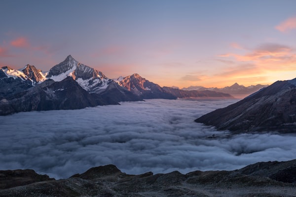 物流卡车运输场景